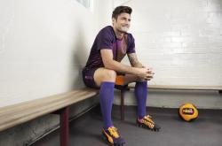 开云体育入口-从绿茵史书到新王加冕，当兹维列夫在温网镌刻超越澳网的传奇