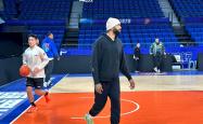 开云体育官方网站-NBA球队关闭训练馆，球员转战线上训练