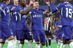 开云体育官方网站-精彩对决！欧洲豪门争夺胜利宝座