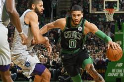 开云体育登录-包含凯尔特人队逆转战胜活塞队，Tatum离场受伤的词条