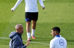 开云体育-巴黎圣日耳曼球员爆发默契，战术配合高效