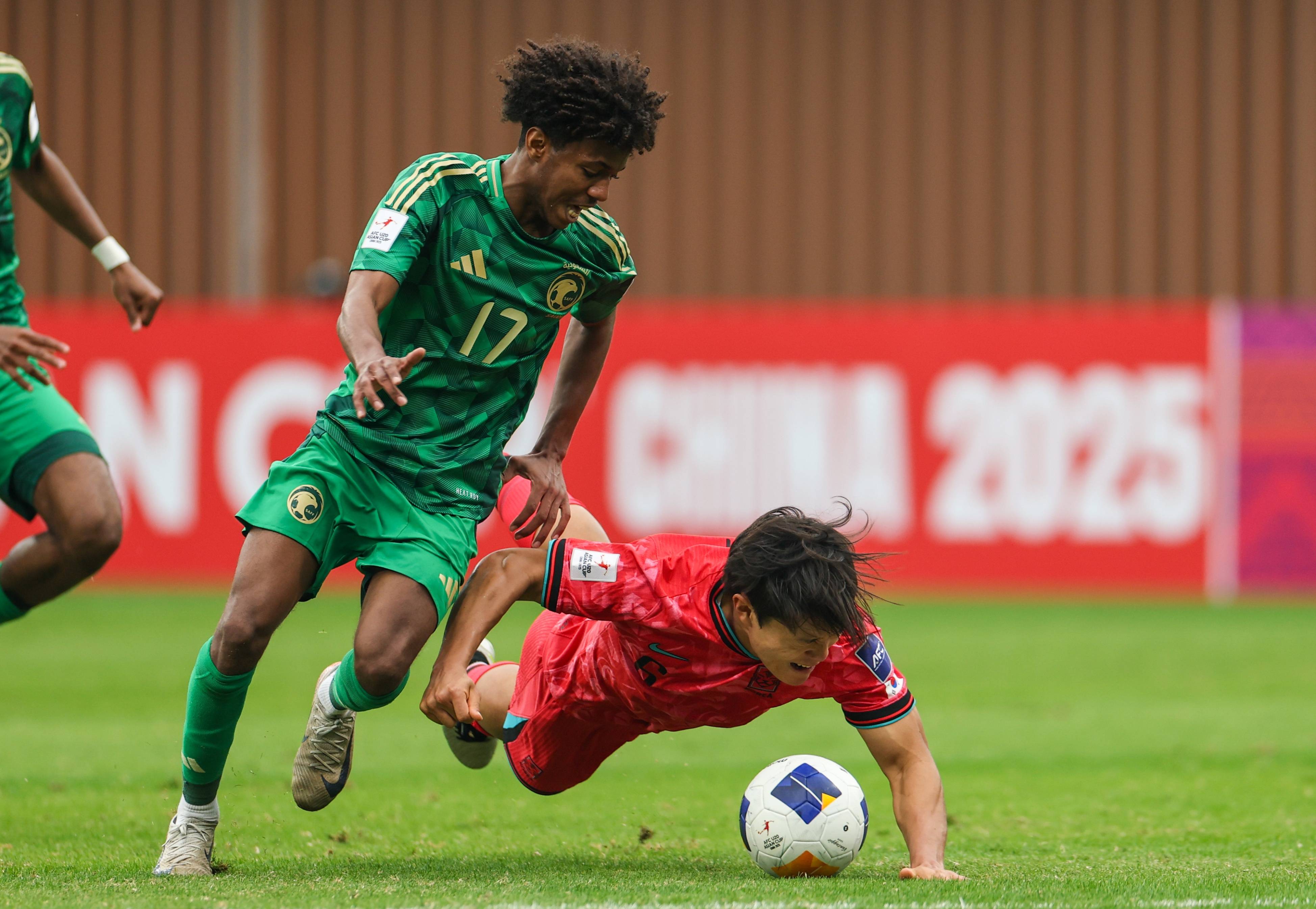 澳大利亚大胜越南，晋级欧国联半决赛