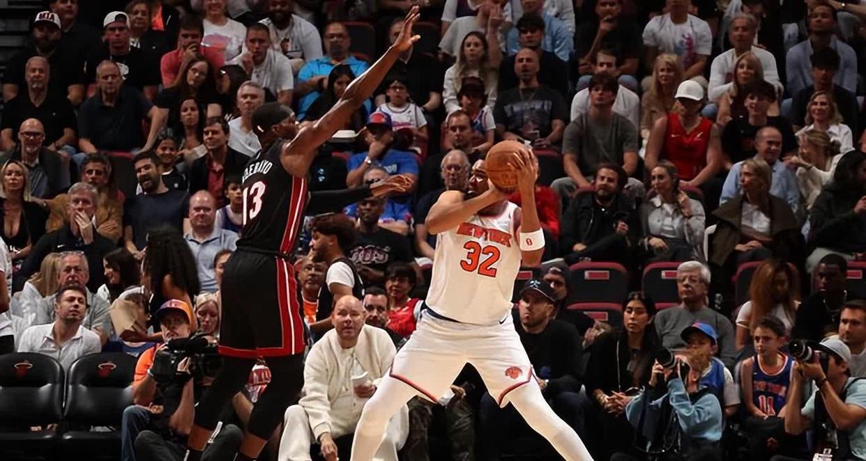 尼克斯队豪取两连胜，骑士队沦陷