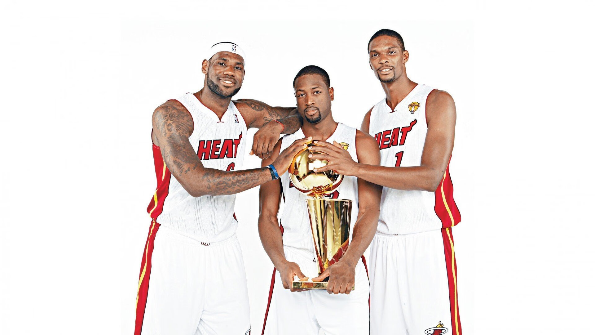 足球的银河，当福登的星辰照亮秘鲁绝杀的夜空