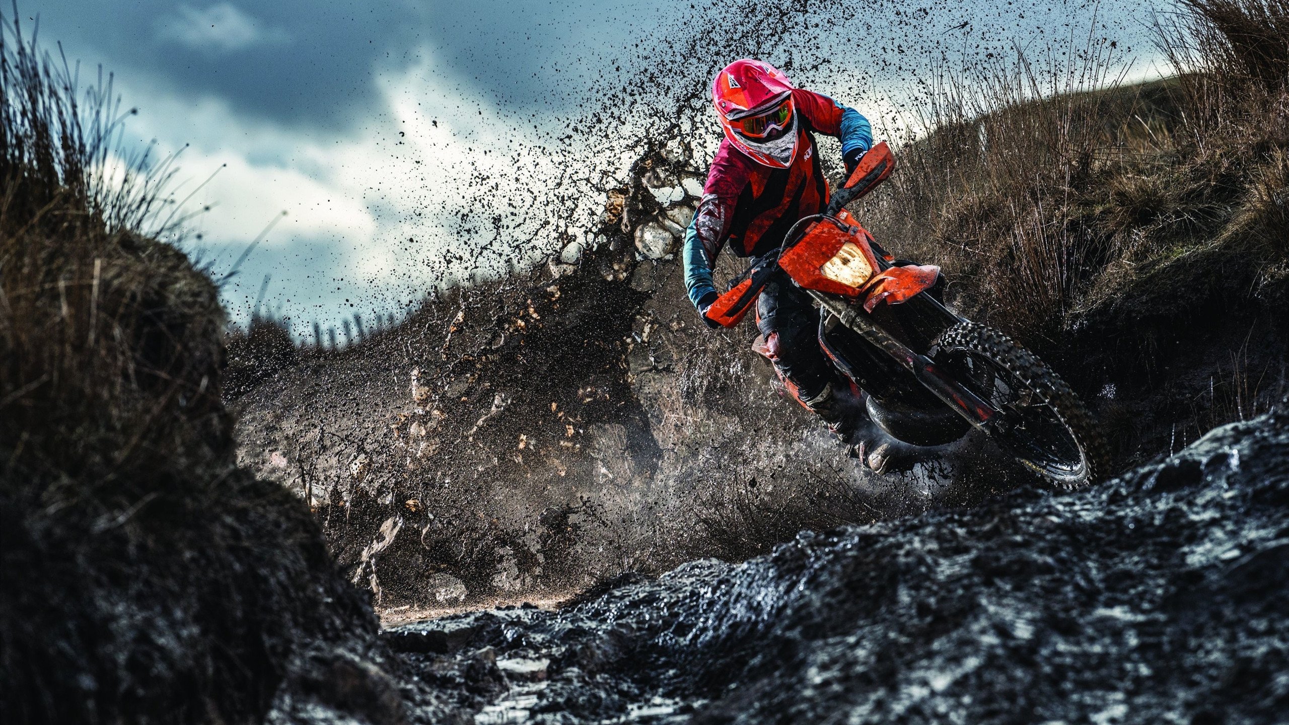 虚构的荣耀，当泰国队完胜法国队，李梓嘉统治了那座不存在的球场